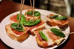 Wine Bar Kago