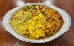 宿借りカレー屋 マカリイ