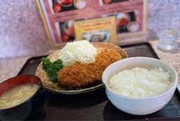 とんかつ くにか