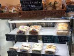 sandwich and coffee me・me