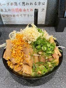 男は黙って前を行け