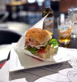 CAFFE PASCUCCI 新神戸店