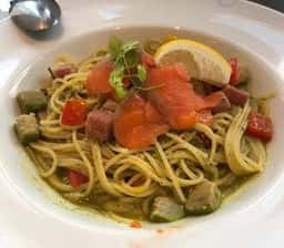 Pasta de Pasta ミント神戸店