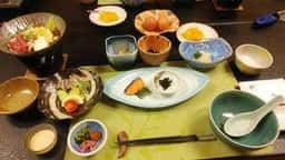 湯の蔵つるや