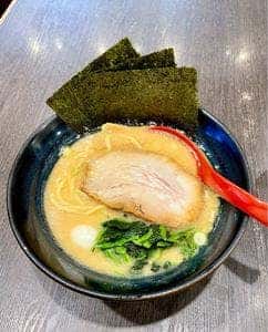 ゴル麺。 野毛店