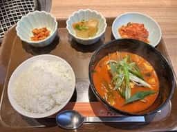 アジヨシ梅田東通り店