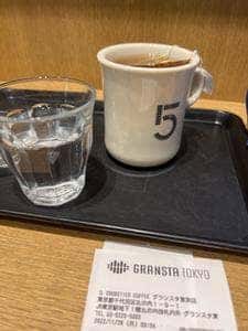 5 CROSSTIES COFFEE グランスタ店