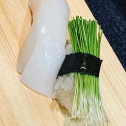 なかたに