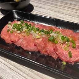 焼肉うちわ 広尾白金店