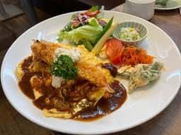 ダイニングカフェ ブルーム