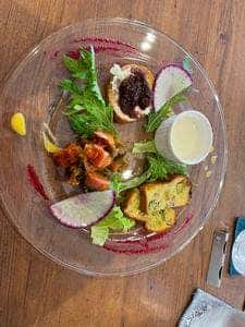 創作洋食バル 織食堂