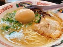 はかたラーメン 駅構内店