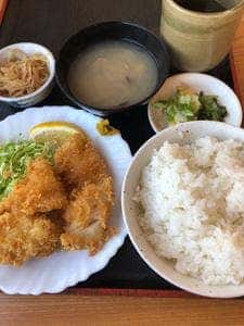 お食事処 魚昭