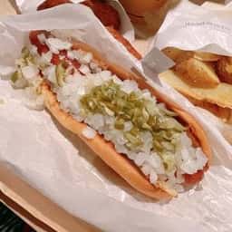 フレッシュネスバーガー 三宮中央通り店
