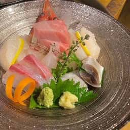 原価酒場 元祖わら屋 神戸三宮駅前店