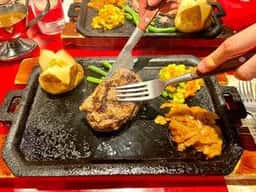 ハングリータイガー 横浜モアーズ店