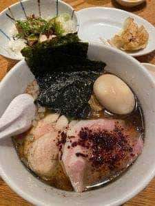 貝だしらぁ麺と鶏白湯らぁ麺 ふじを