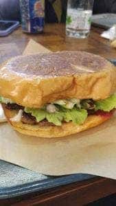 LOG KIT 長崎空港店