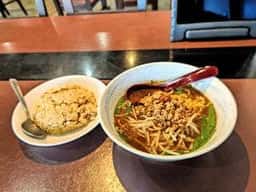 中華料理 阿里山