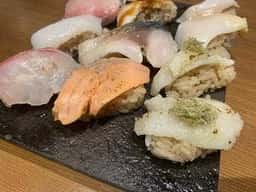 鮨 酒 肴 杉玉 お初天神