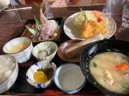 海の御食事処 でん助茶屋 ホテル・サンミ倶楽部 別館