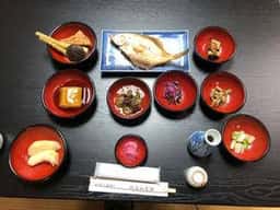 羽黒山参籠所 斎館