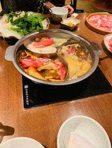 モンゴル薬膳しゃぶしゃぶ小尾羊 銀座店