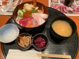 魚鮮水産 越谷東口店