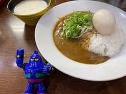 元町通り3丁目 神戸キーマカレー専門店