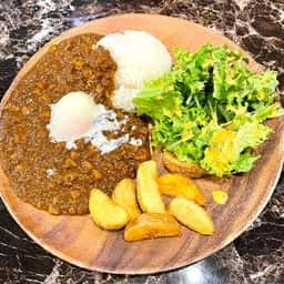 バズ カフェ バイ アネラ