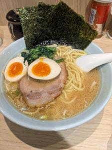 らーめん 佐とう 三軒茶屋店