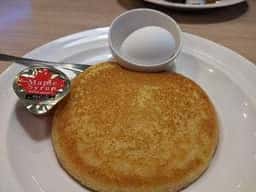 ガスト 多摩中和田店