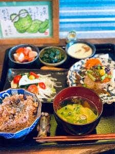 カ笑ル食堂