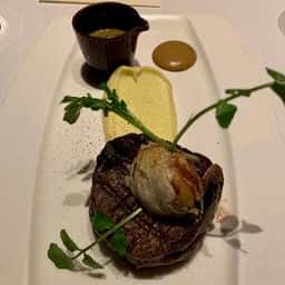 ルビージャックス ステーキハウス&バー