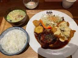 いっかく食堂 ブランチ博多パピヨンガーデン店