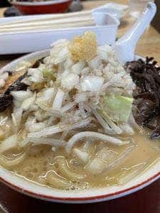 ガッツリ食堂 ドカメン