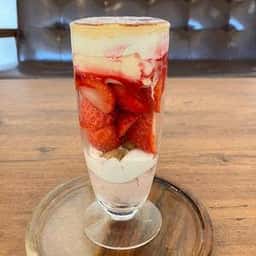 フルーツパーラー TASTAS