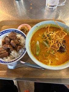 アジア・南国料理 台風大飯店