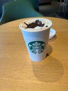 スターバックス コーヒー 大阪鶴見緑地公園店