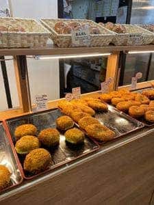 廣島カレー麺麭研究所