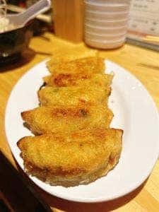 餃子 どんぞこ