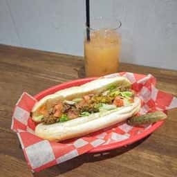 NEW NEW YORK CLUB DELI＆GROCERRY
