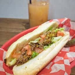 NEW NEW YORK CLUB DELI＆GROCERRY