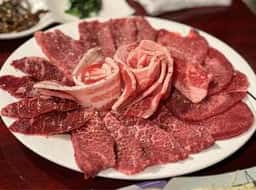 NO.1 焼肉しゃぶしゃぶ 新宿歌舞伎町店