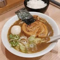 煮干し中華そば にいぼし