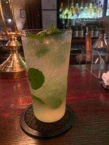 BAR C+MARKET