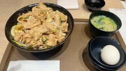 伝説のすた丼屋 中野店