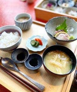 伊万里 櫓庵冶 銀座店