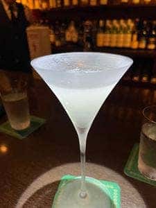Bar Neat 本店