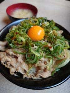伝説のすた丼屋 お茶の水店